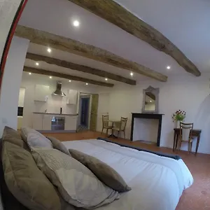*** Bed and breakfast Maison Carles Francia